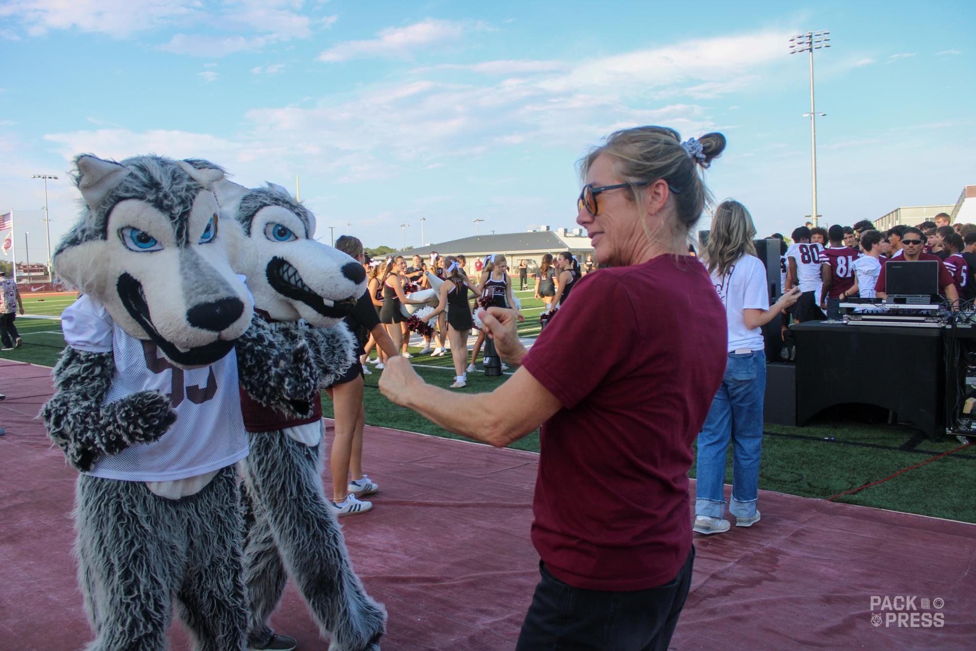 Meet the Wolves Photo Gallery